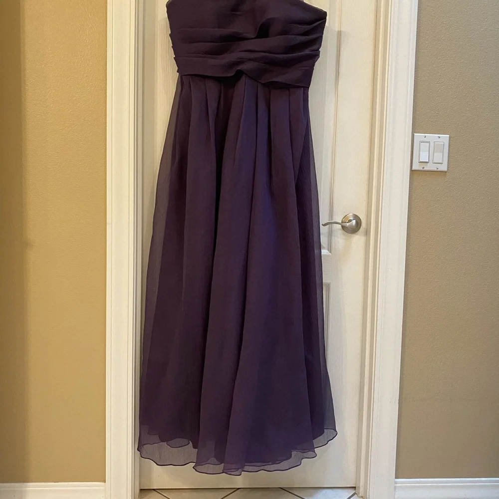 Vera wang prom dress in amethyst.